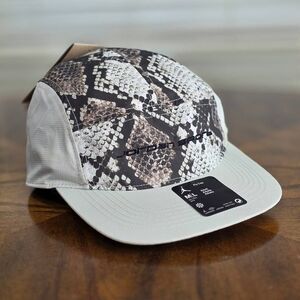 Jordan Sport Fly Cap Dri-FIT Snakeskin Print 5-Panel Hat Grey M/L FV5291-010 New